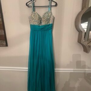 La Femme Turquoise Prom Dress with Elegant Design